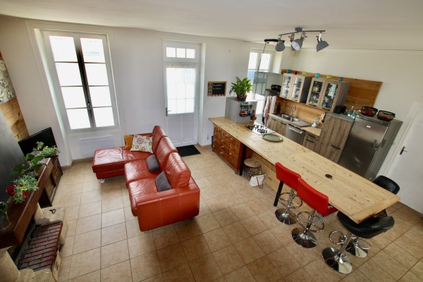 Achat Maison - 17300 ROCHEFORT : Maison en pierre - 3 chambres - proche de toutes commodités | Qovop Immobilier