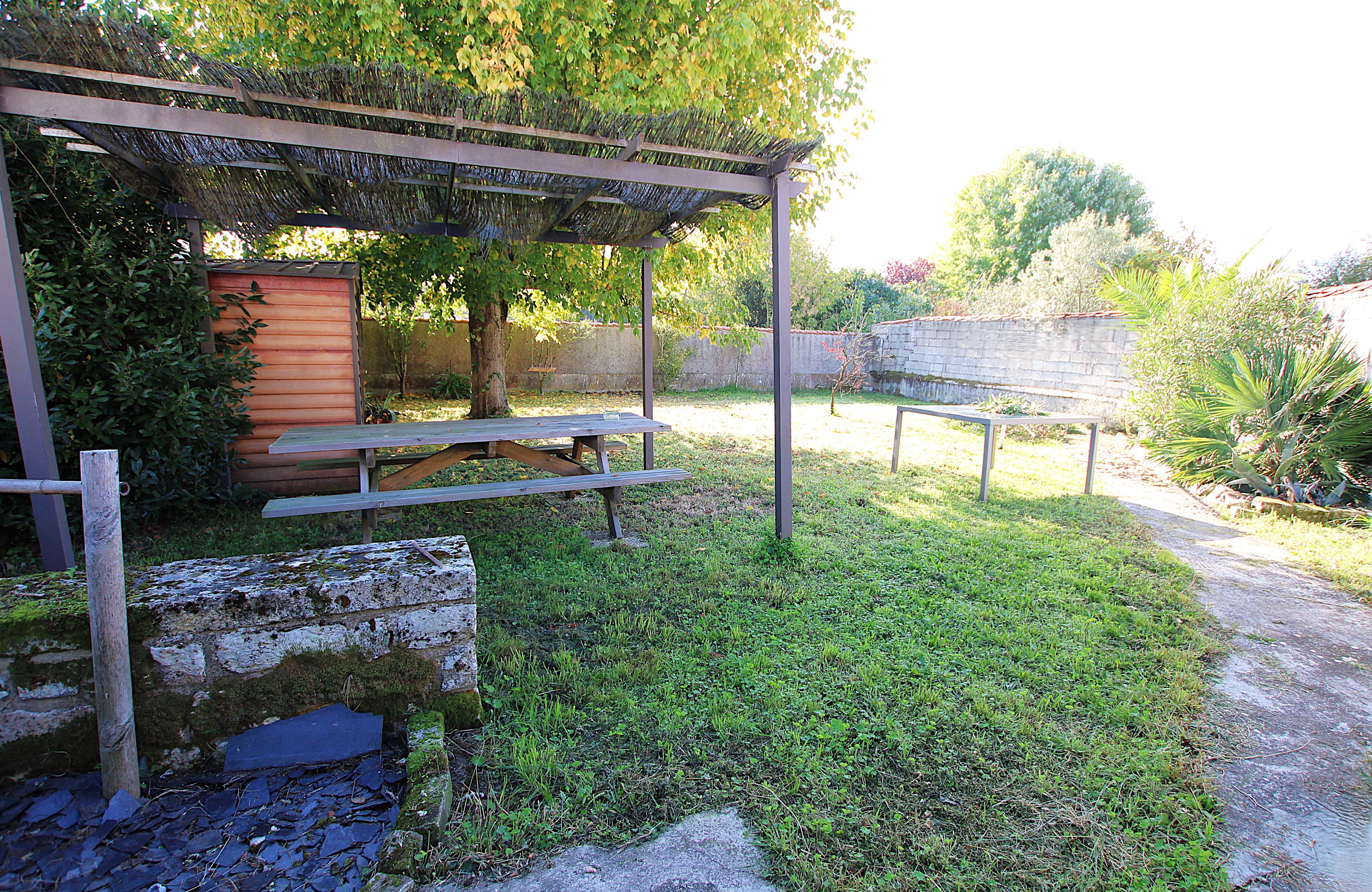 Qovop Immobilier | Achat Maison 110 m² - 17320 SAINT-JUST-LUZAC