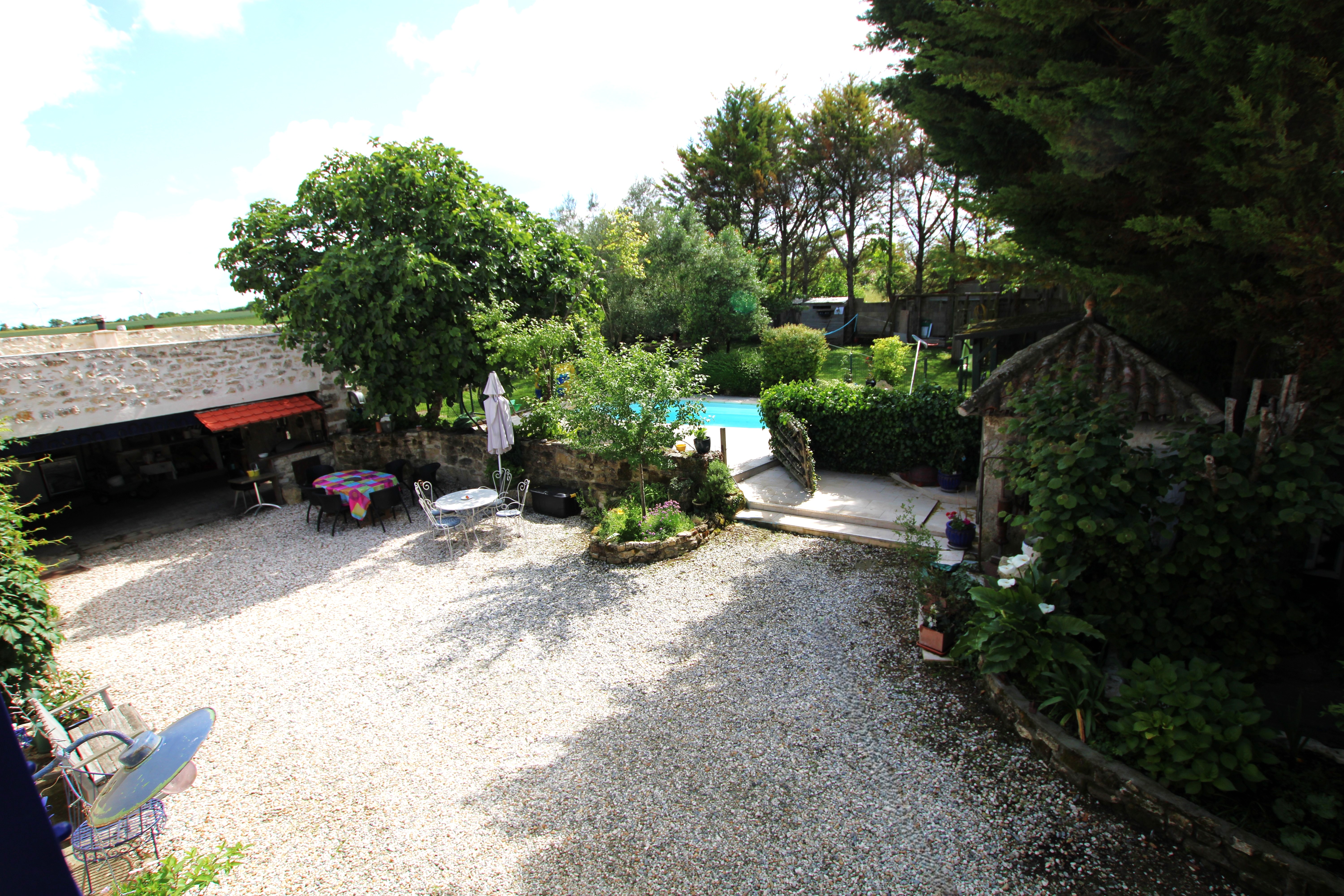 Qovop Immobilier | Achat Maison 170 m² - 17290 Le Thou