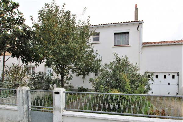 Achat Maison - 17000 La Rochelle  : La Rochelle " Tasdon" - Maison à renover 73 m² | Qovop Immobilier