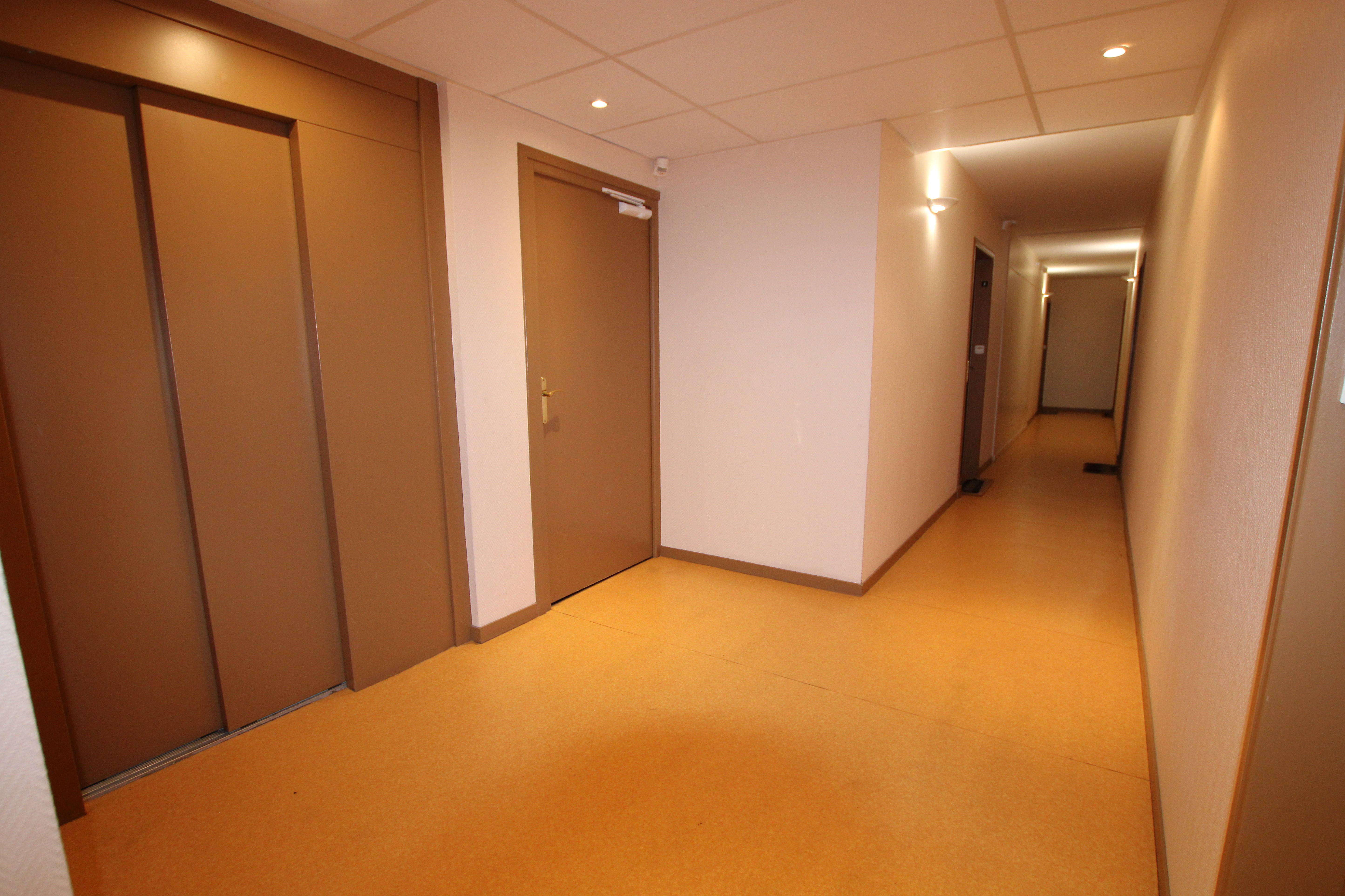 Qovop Immobilier | Achat Appartement 61 m² - 17300 ROCHEFORT 