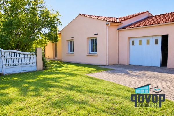 Achat Maison - 17730 PORT DES BARQUES : Plain pied non mitoyen sur un terrain de 1385 m² | Qovop Immobilier