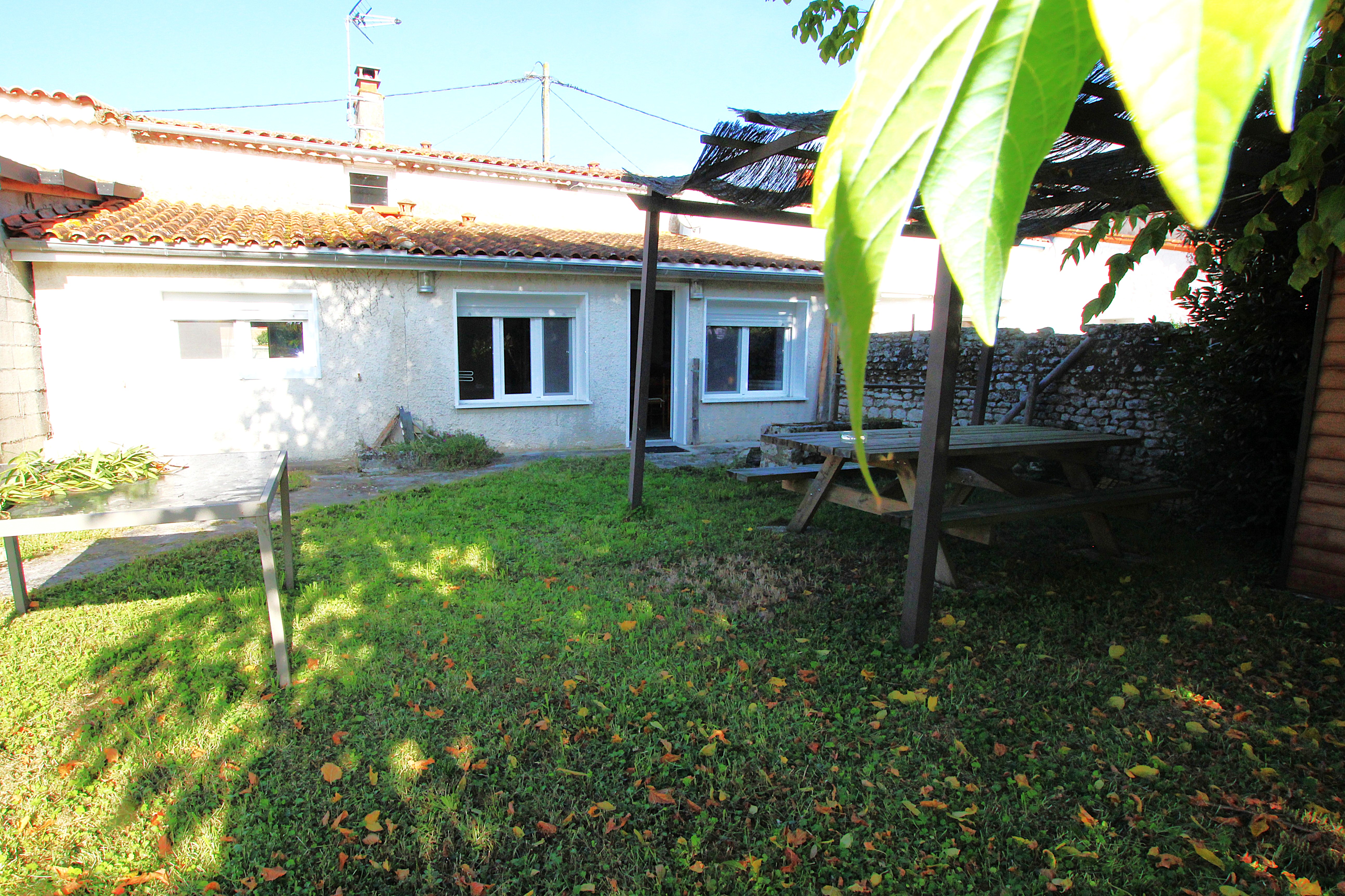 Qovop Immobilier | Achat Maison 110 m² - 17320 SAINT-JUST-LUZAC
