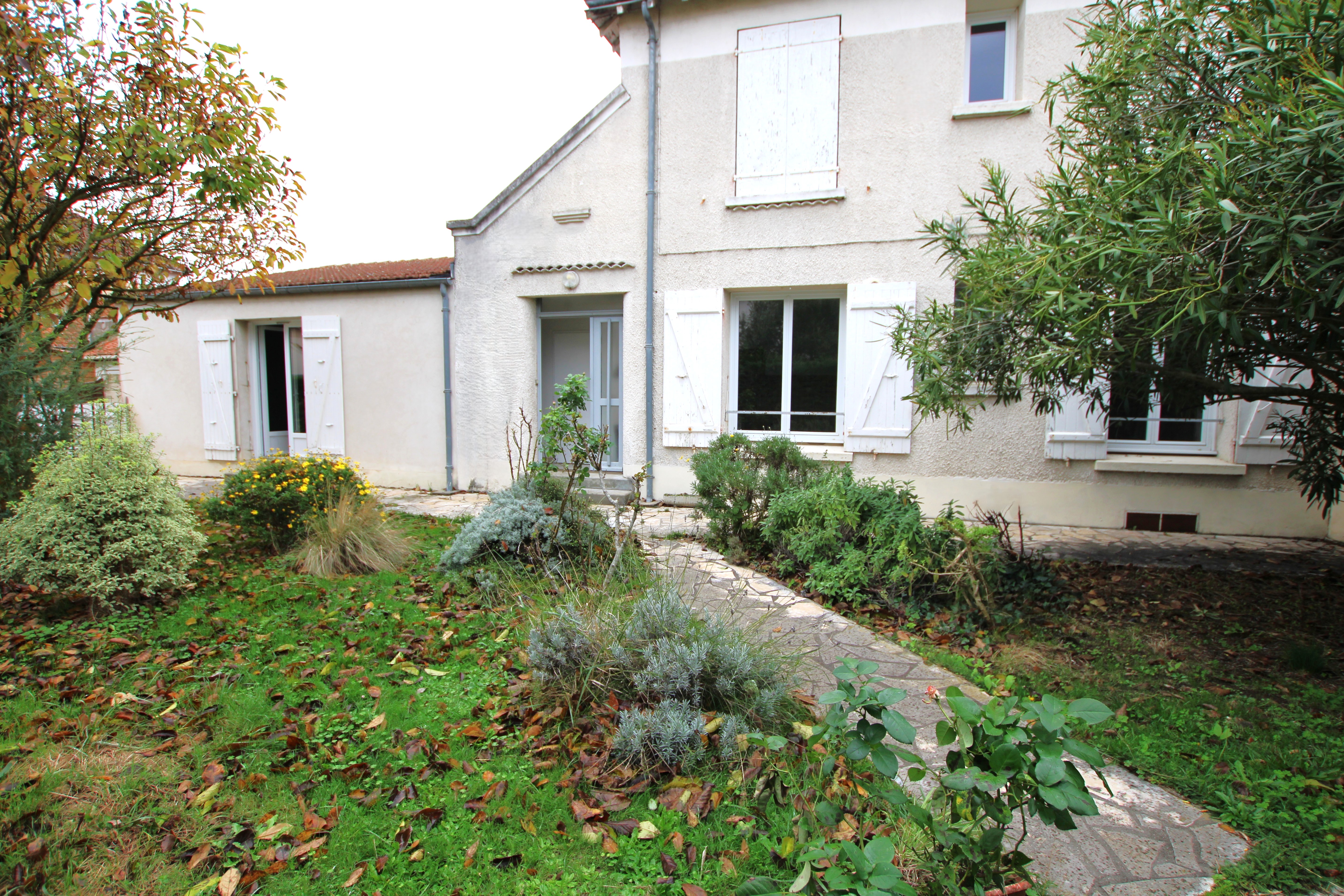Qovop Immobilier | Achat Maison 85 m² - 17300 Rochefort