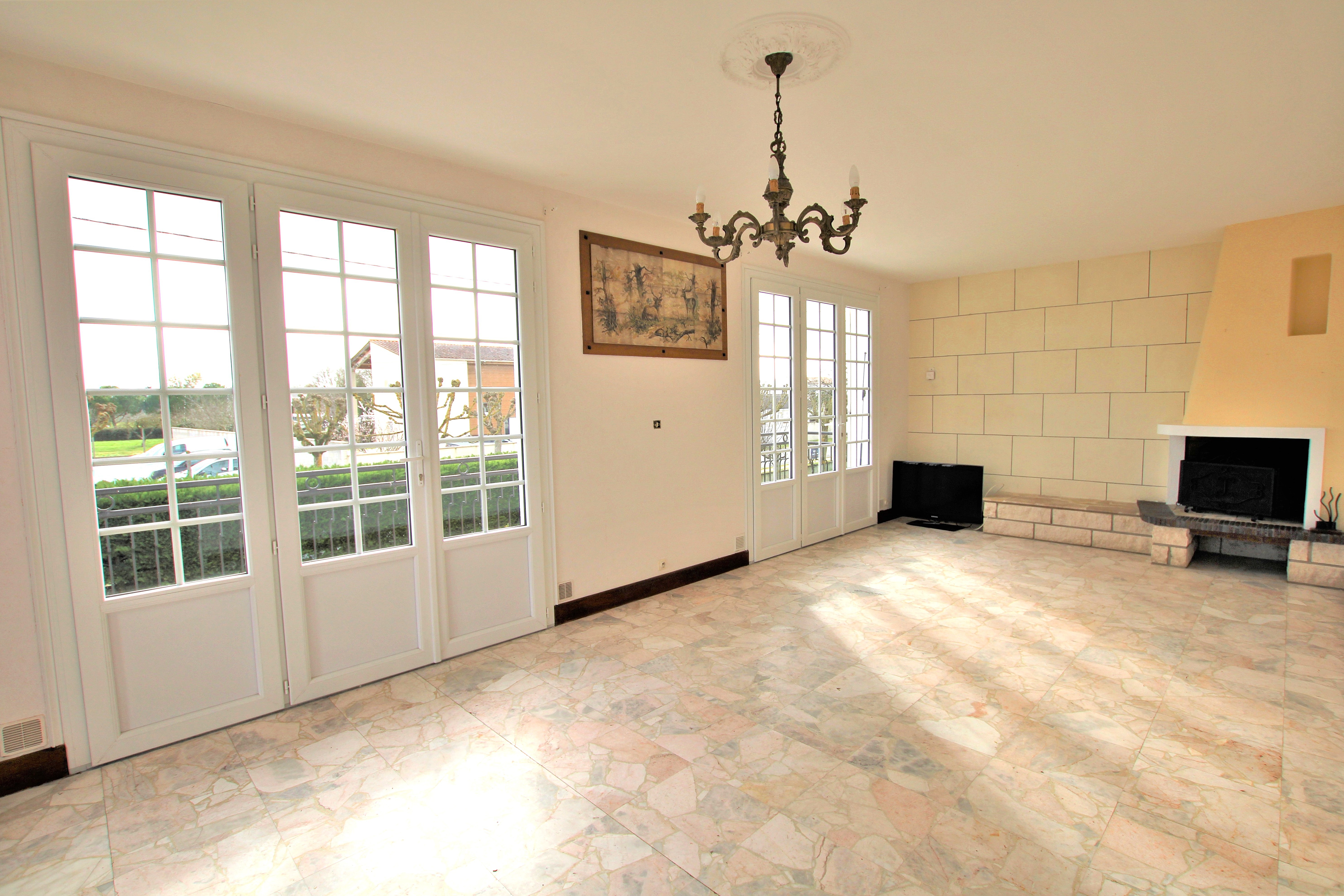 Qovop Immobilier | Achat Maison 160 m² - 17170 Saint Jean de Liversay 