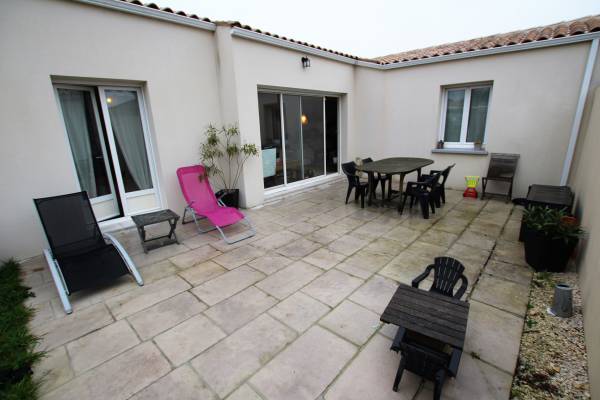 Achat Maison - 17220 Clavette : Maison contemporaine à 10 min de la Rochelle | Qovop Immobilier