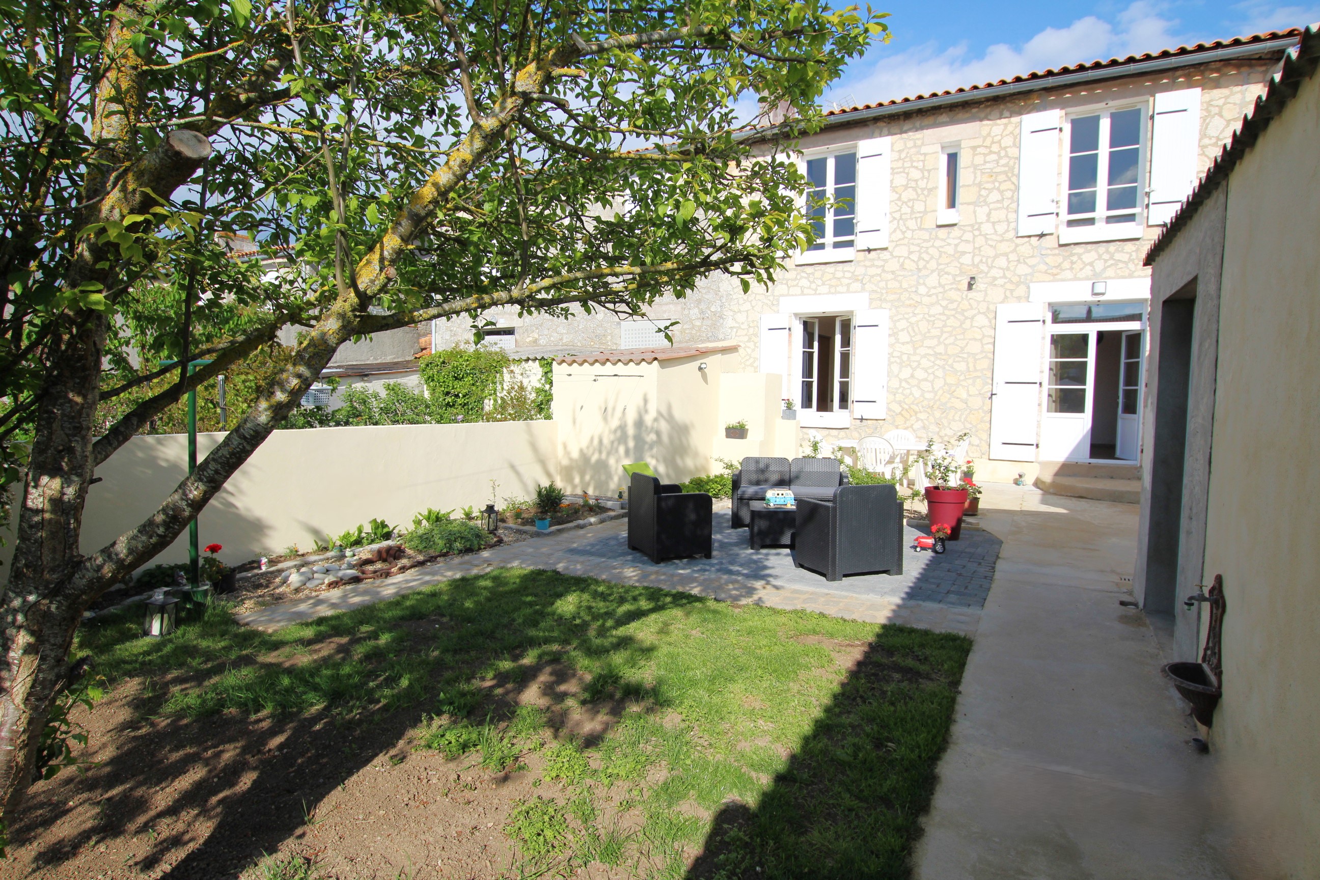 Qovop Immobilier | Achat Maison 85 m² - 17000 la rochelle